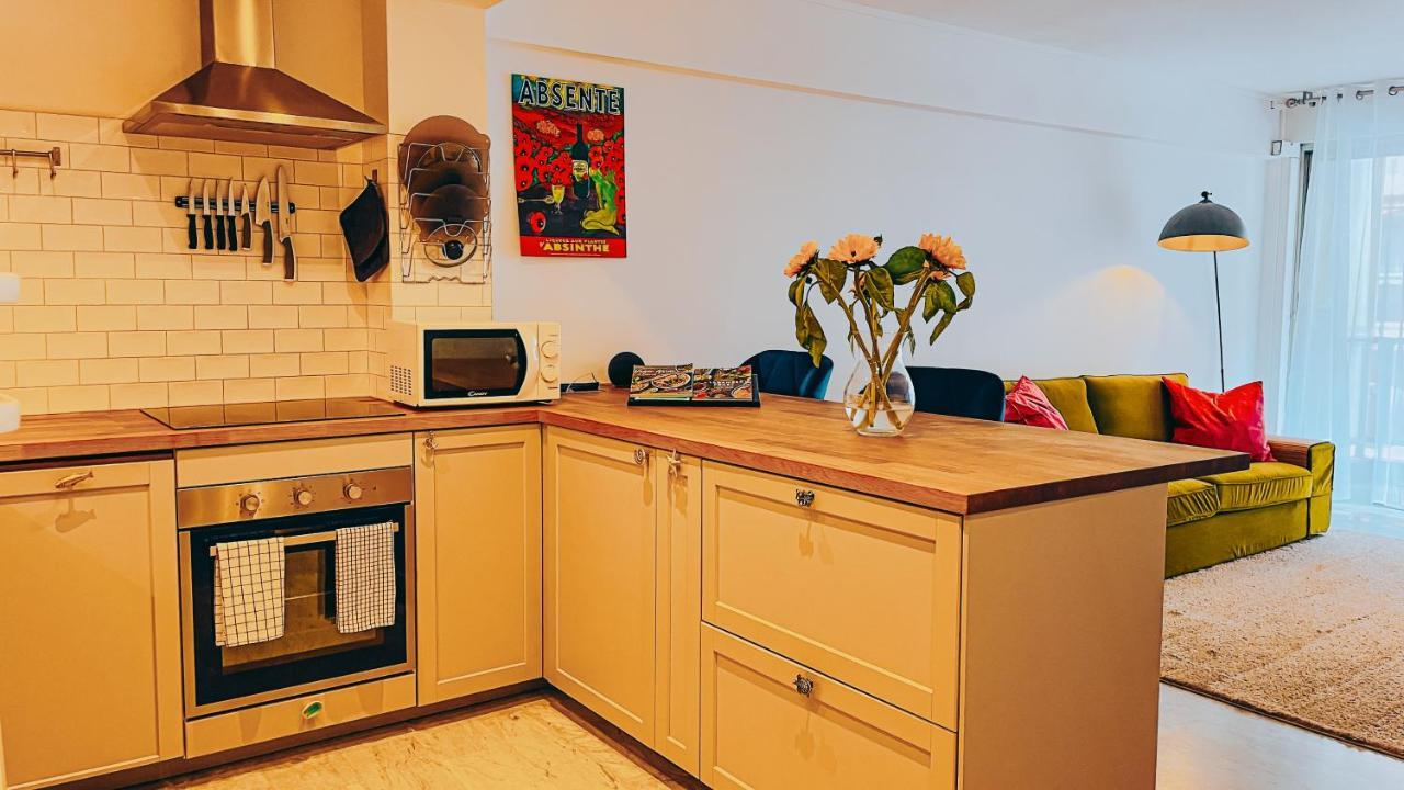 Appartement Elegant, Spacious, Central à Nice Extérieur photo