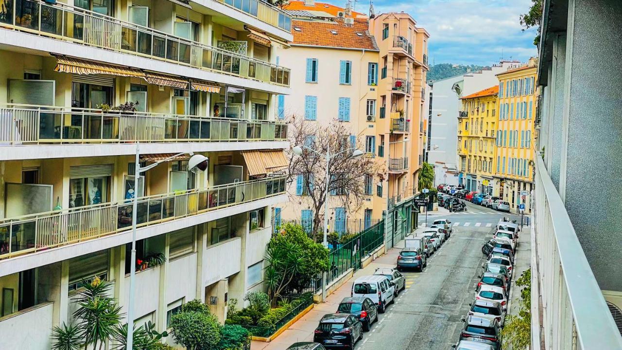 Appartement Elegant, Spacious, Central à Nice Extérieur photo
